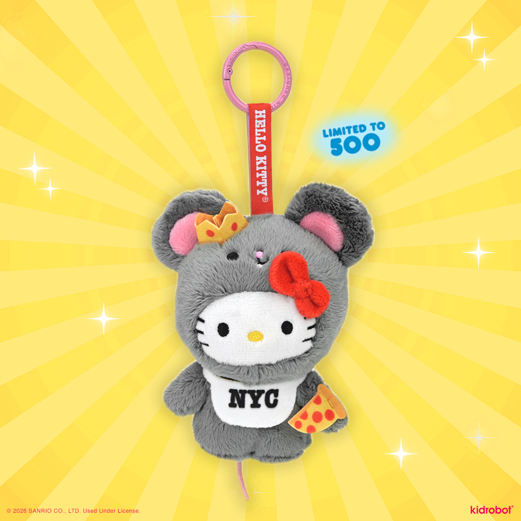 2026 CON EXCLUSIVE: Hello Kitty® Pizza Chaser Plush Charm (Limited Edition of 500) (PRE-ORDER)